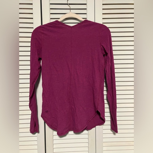 Lululemon Long Sleeve Top - Picture 3 of 5